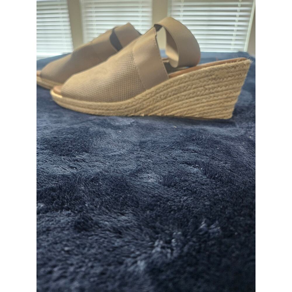 Madeline Women's Wedge Sandals Size 10M - Picture 5 of 8